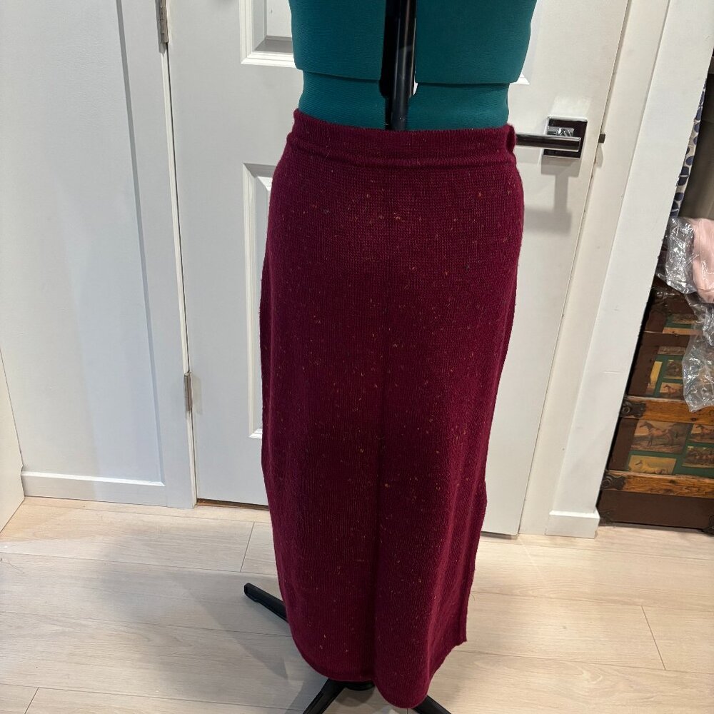Dark red pure wool handmade skirt